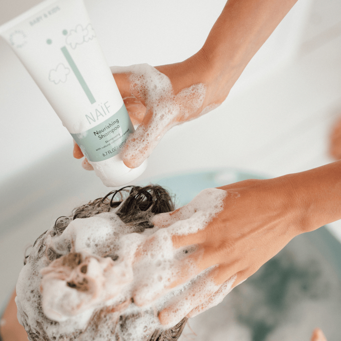 Naif Voedende Shampoo Baby en Kids