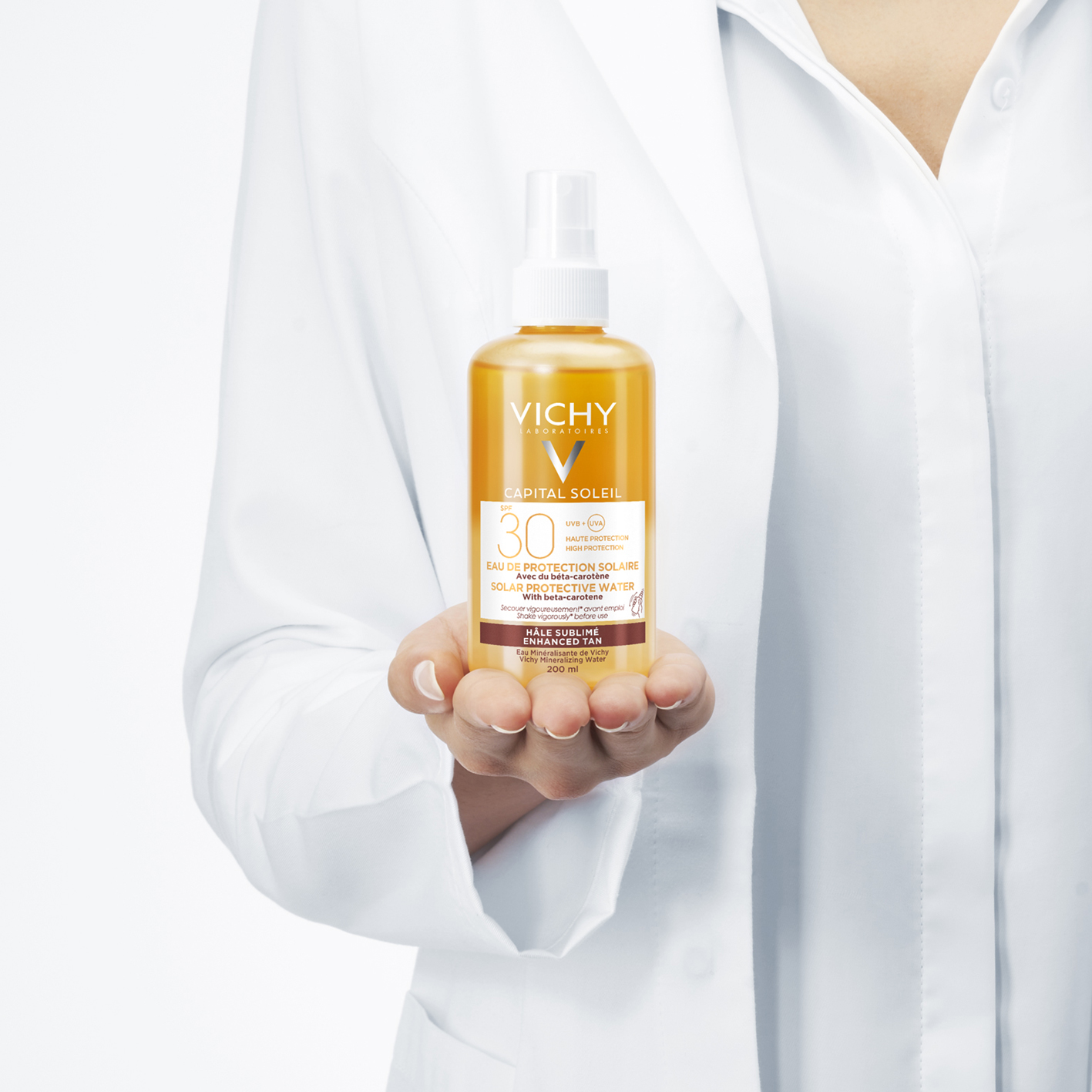 Vichy Capital Soleil Beschermend Water SPF30 - Bruine Teint