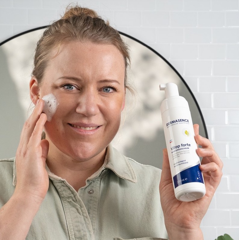Dermasence Vitop Forte Cleansing Foam